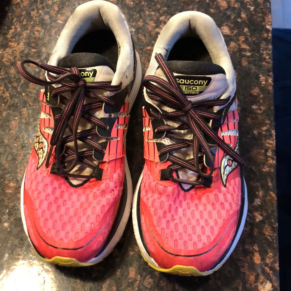 Saucony Triumph iso 2 running sneakers